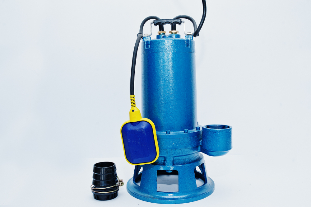 submersible pump advantages and disadvantages